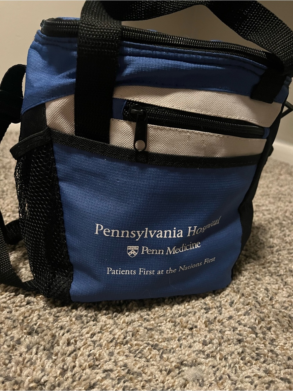 Pennsylvania Hospital Blue Lunch Cooler Bag